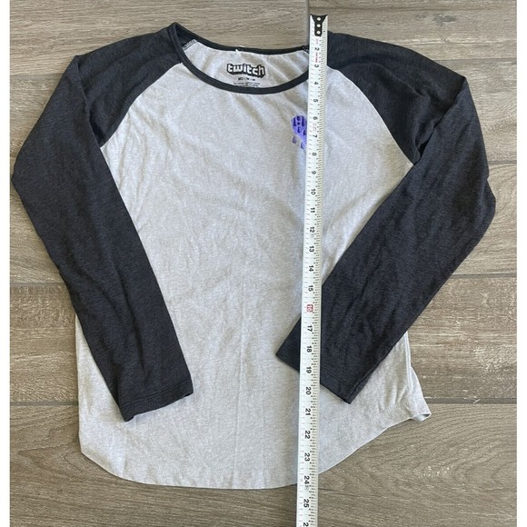 Twitch TV Twitch Con Heart Logo Long Sleeve Shirt Gray Small Rare - Picture 4 of 5